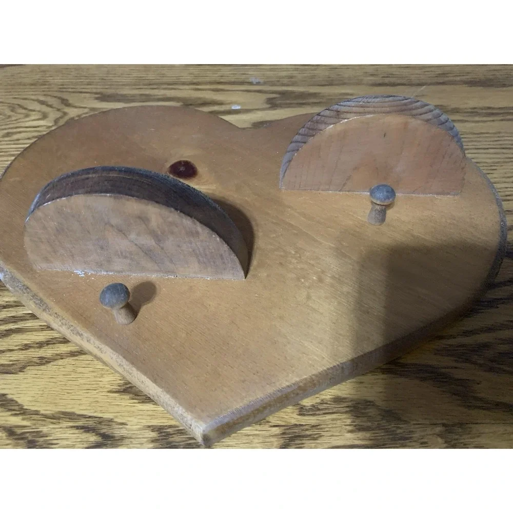 11 x 8 Solid Wood Vintage Wall Shelf Farmhouse Country Cabin with 2 Pegs / Heart